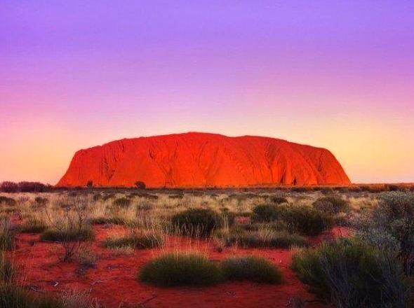 ewelme | Visiting Talinguru Nyakunytjaku for the Best Sunrise and Sunset Views